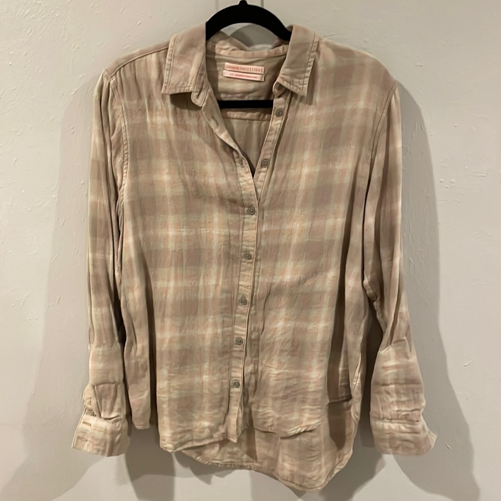 Urban Outfitters Flannel Size Small